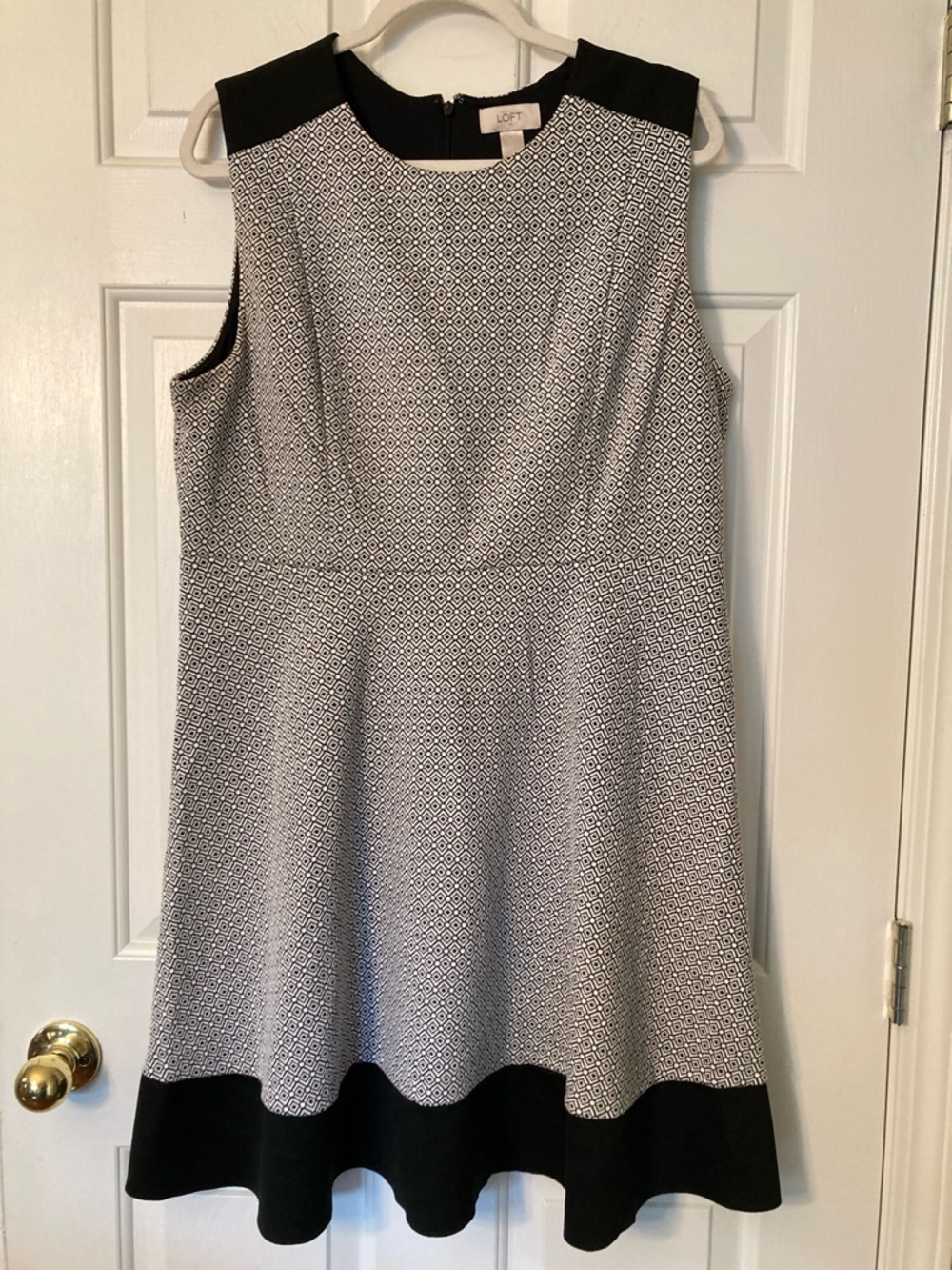 LOFT Black and White Sleeveless Dress